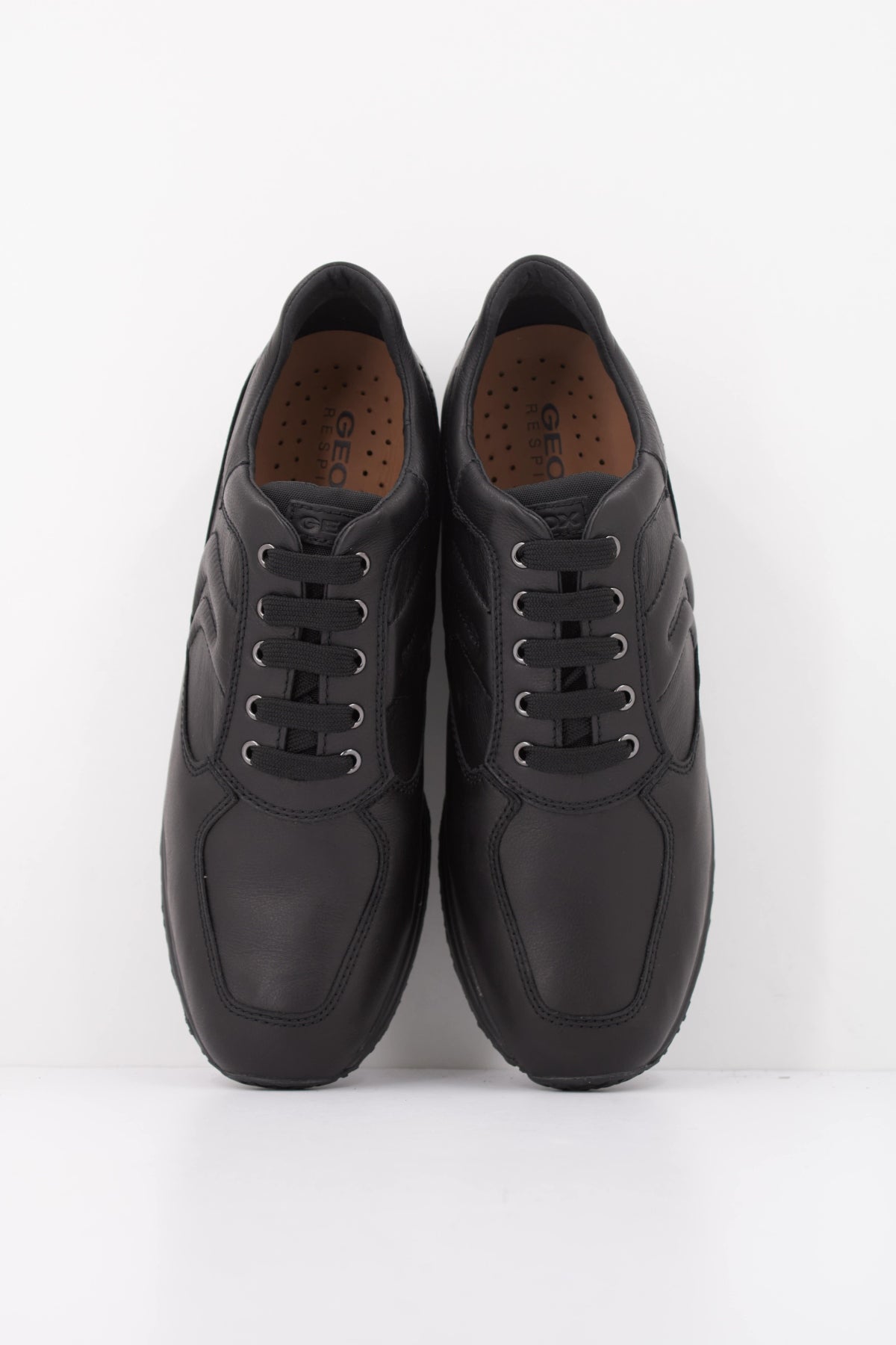GEOX UH en color NEGRO (3)