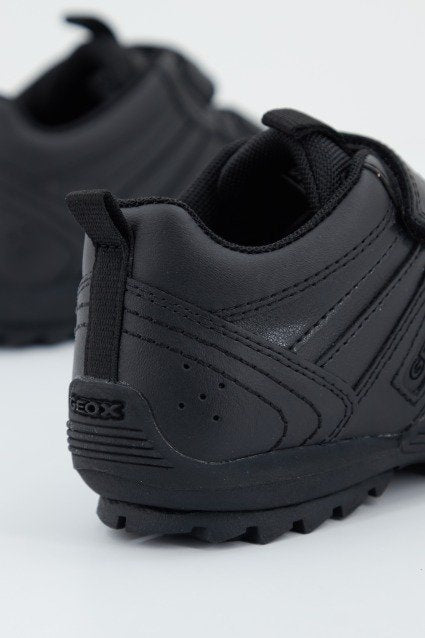 GEOX SAVAGE G en color NEGRO (3)