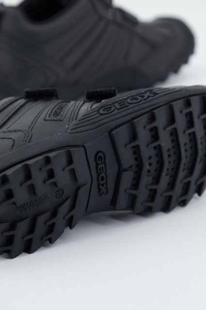 GEOX SAVAGE G en color NEGRO (4)