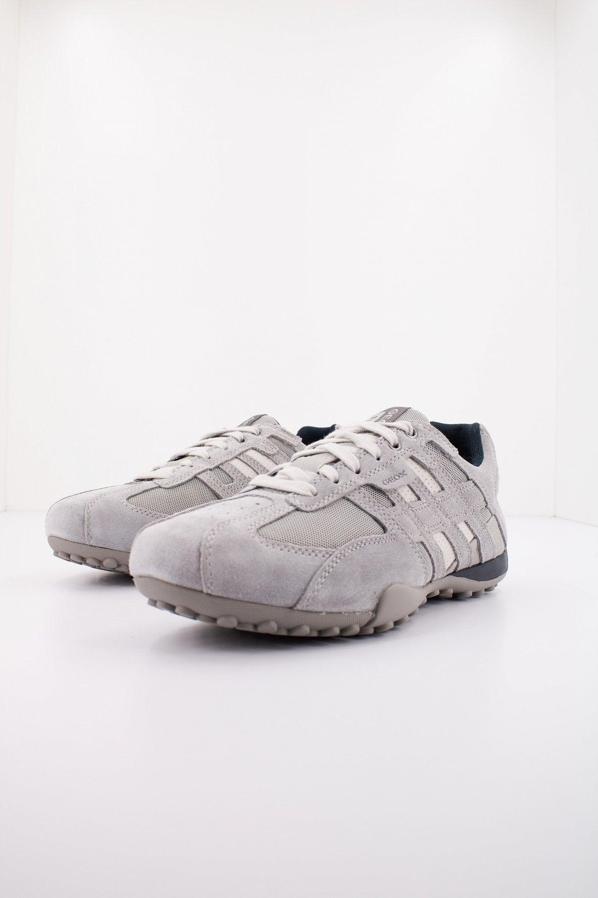 GEOX UOMO SNAKE en color GRIS (2)