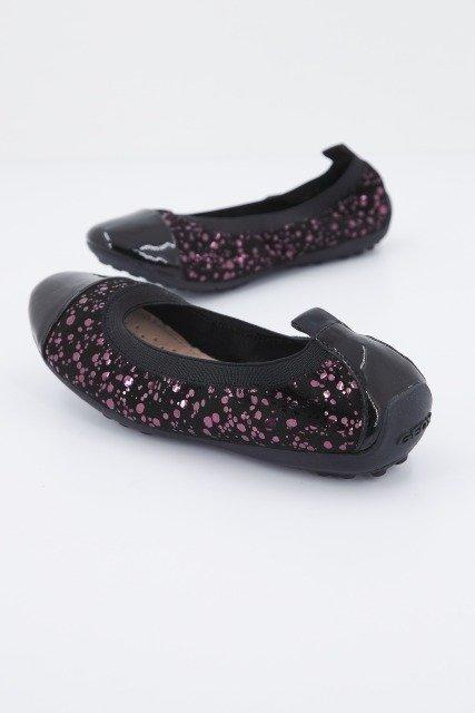 GEOX J PIUMA BAL B en color NEGRO (3)