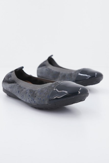 GEOX J PIUMA BAL B en color GRIS (2)