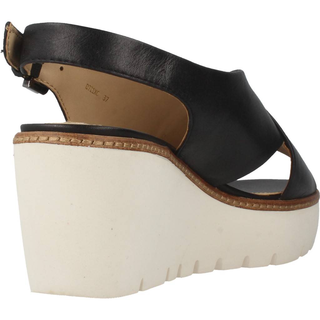 GEOX D DOMEZIA C en color NEGRO (3)