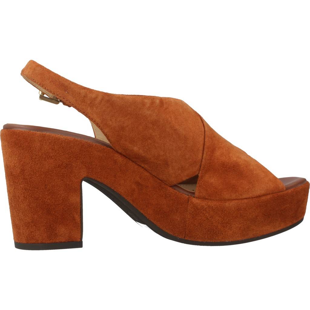 GEOX D ZAFERLY B en color MARRON (4)