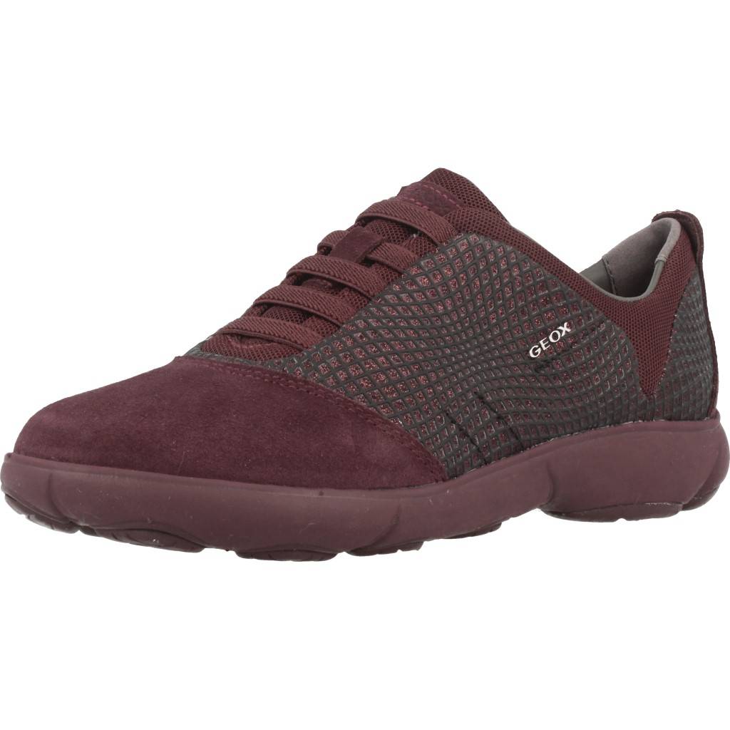 GEOX D NEBULA en color BURDEOS (1)