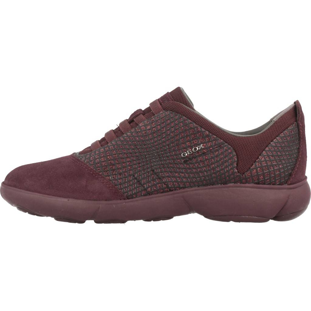 GEOX D NEBULA en color BURDEOS (2)