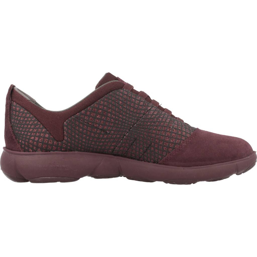 GEOX D NEBULA en color BURDEOS (4)