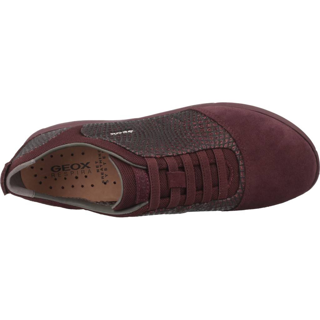 GEOX D NEBULA en color BURDEOS (8)