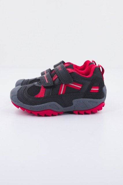 GEOX J NEW SAVAGE BOY en color NEGRO (1)
