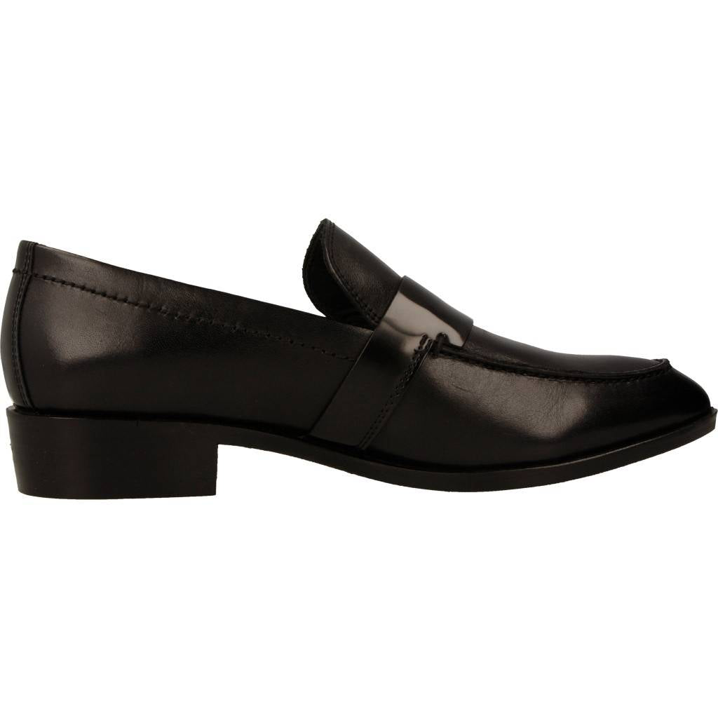GEOX D LOVER en color NEGRO (4)