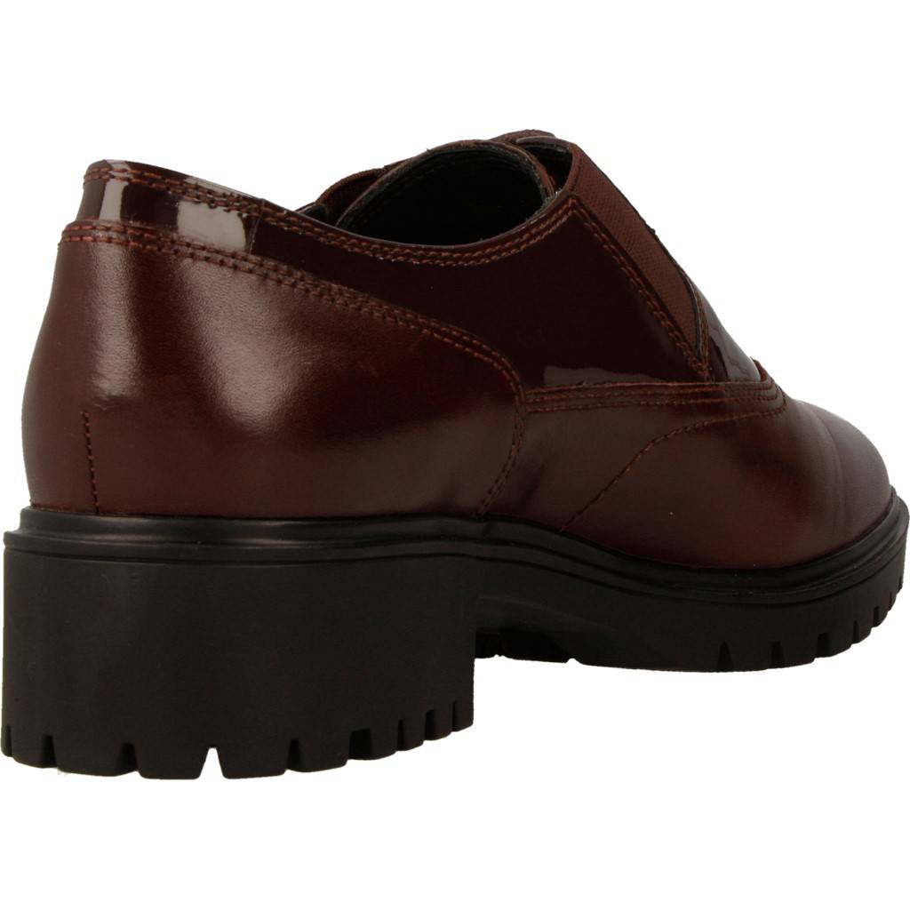 GEOX D PEACEFUL en color MARRON (3)