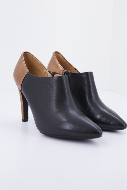GEOX D CAROLINE en color NEGRO (1)