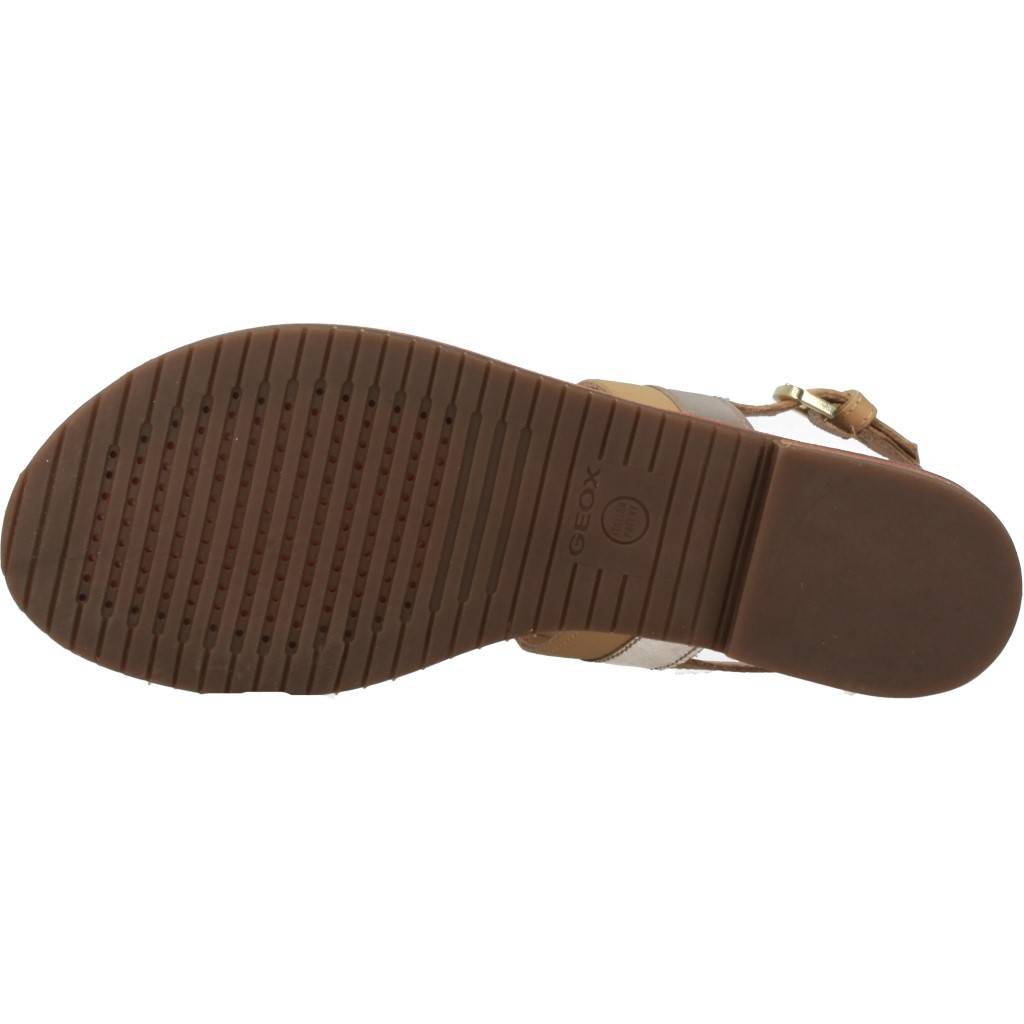 GEOX D SOZY en color MARRON CLARO (7)