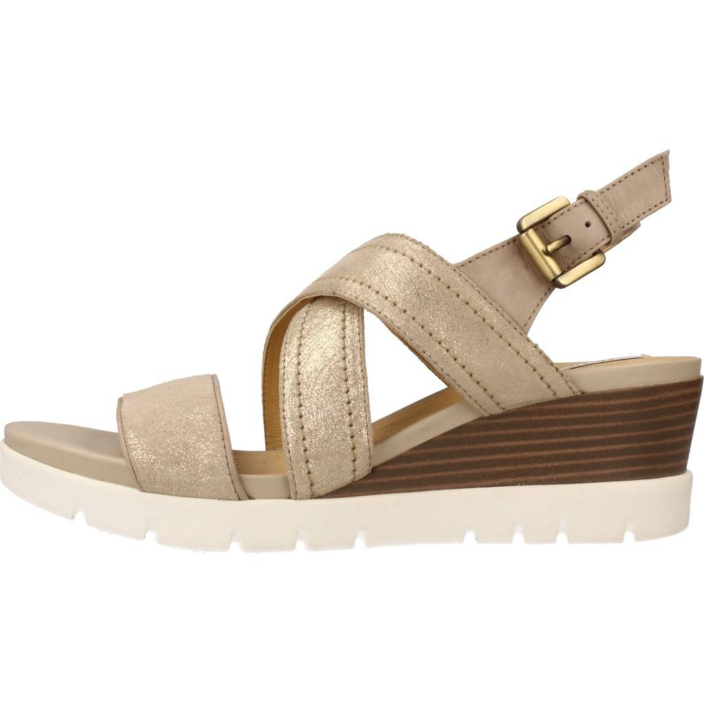 GEOX D MARYKARMEN PLUS en color BRONCE (2)
