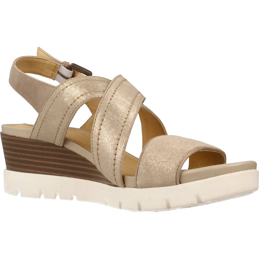 GEOX D MARYKARMEN PLUS en color BRONCE (5)