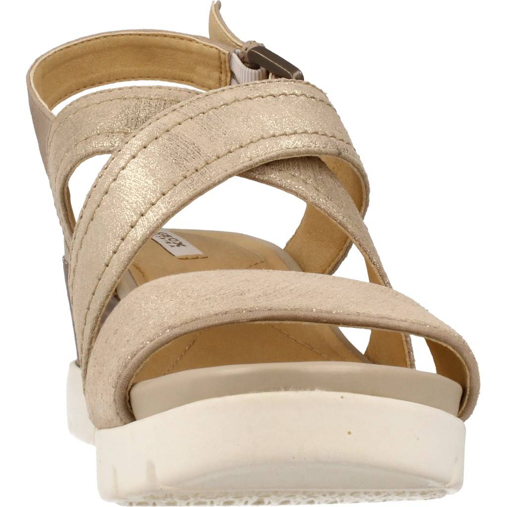 GEOX D MARYKARMEN PLUS en color BRONCE (6)