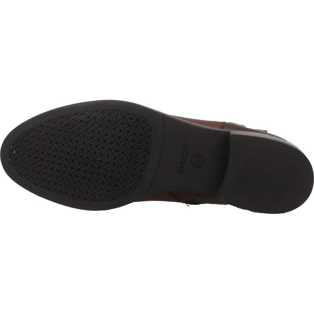 GEOX DONNA BROGUE F en color MARRON (7)
