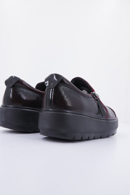 GEOX D KAULA en color BURDEOS (4)