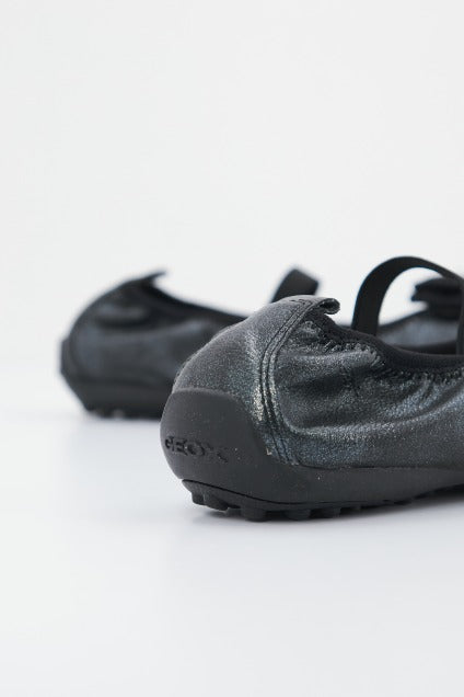 GEOX JR PIUMA en color NEGRO (4)