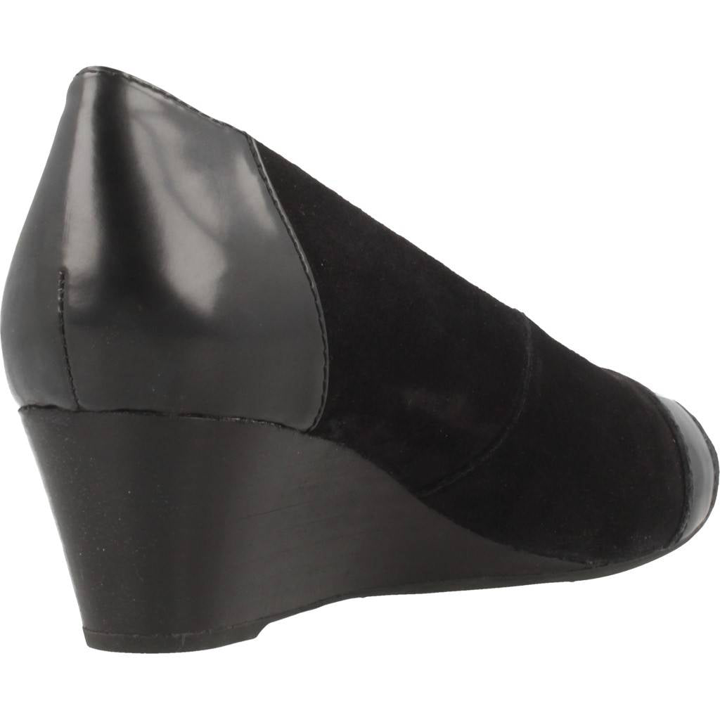 GEOX D FLORALIE en color NEGRO (3)
