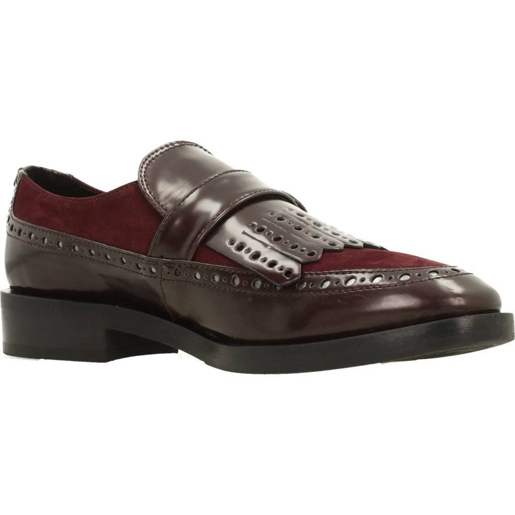 GEOX DONNA BROGUE en color BURDEOS (5)