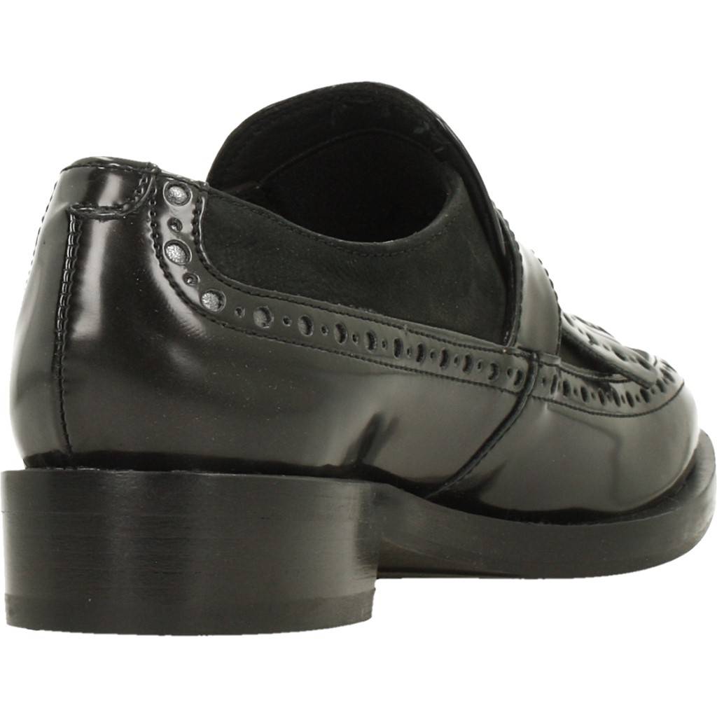 GEOX DONNA BROGUE en color NEGRO (3)