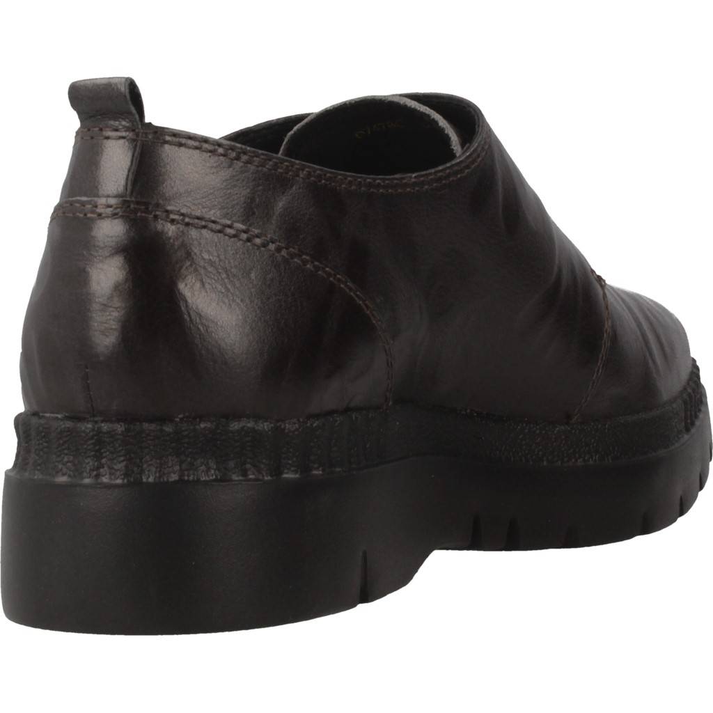GEOX D EMSLEY en color GRIS (3)