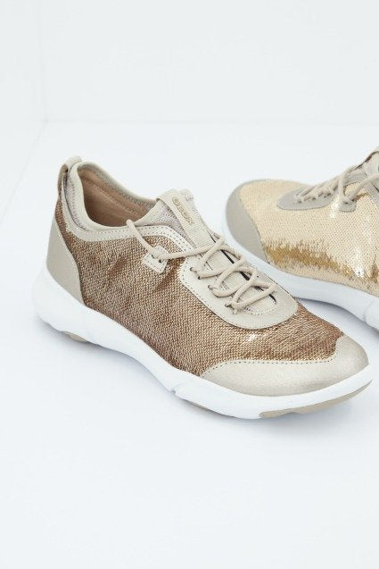GEOX D NEBULA X en color ORO (1)