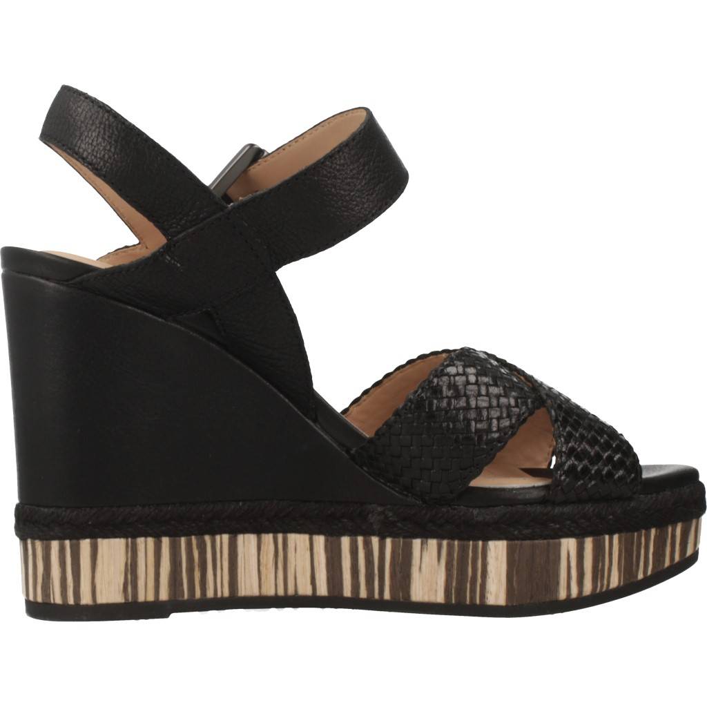 GEOX D YULIMAR en color NEGRO (4)