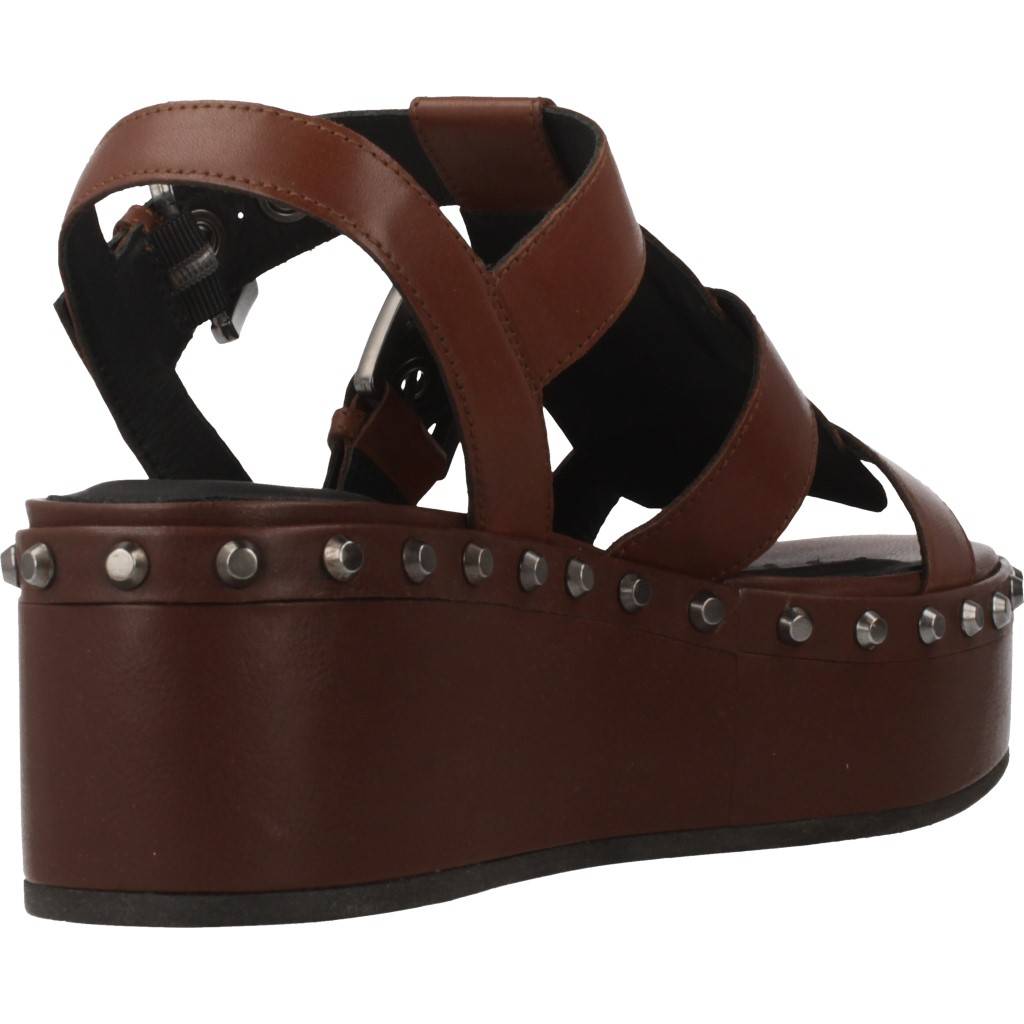 GEOX D SHAKIMA en color MARRON (3)