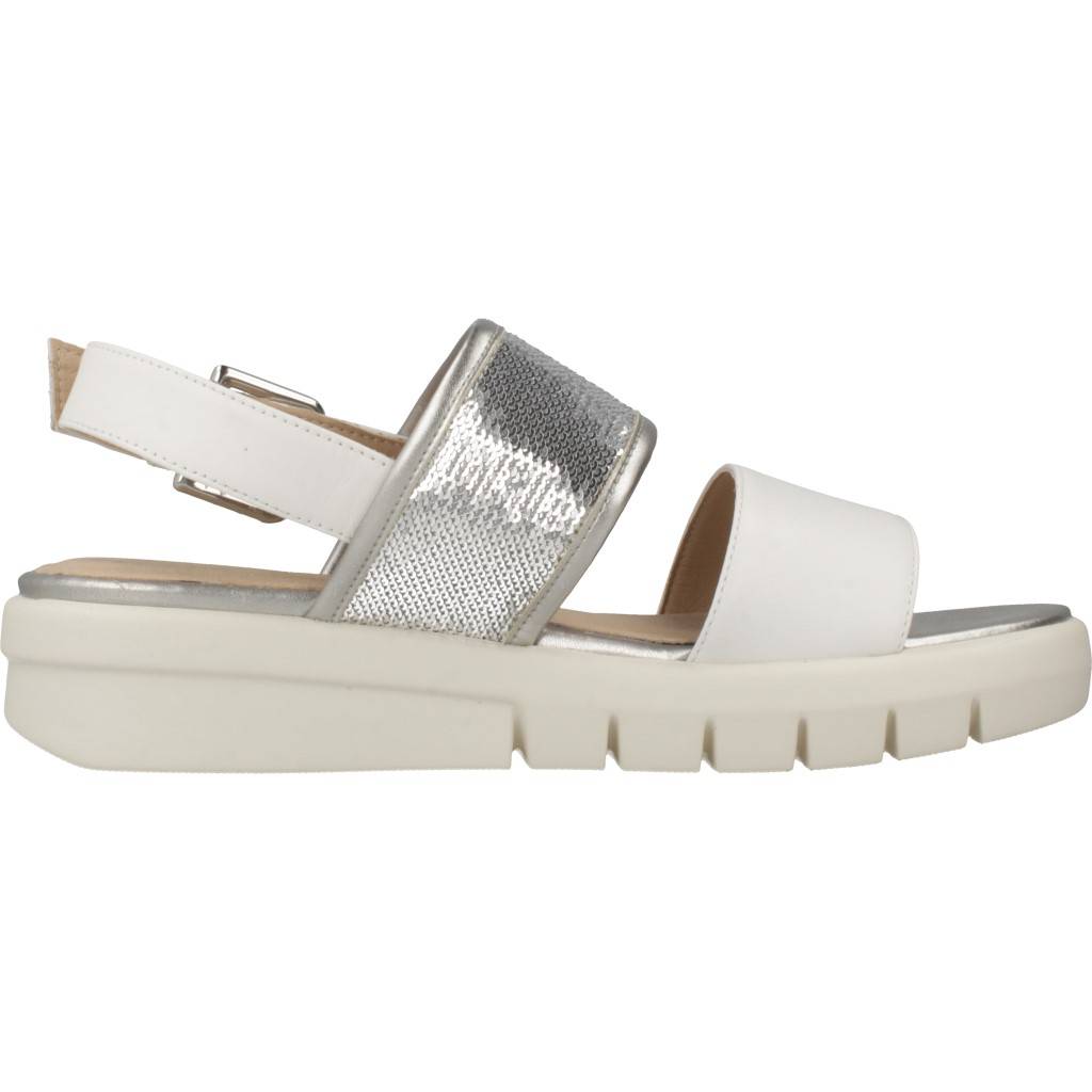 GEOX D WIMBLEY SANDAL en color BLANCO (4)