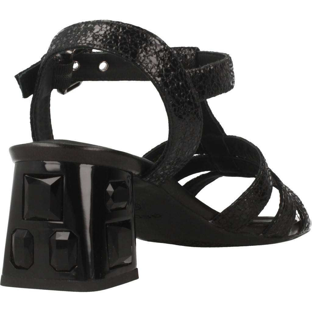 GEOX D SEYLA S. MID PLUS en color NEGRO (3)
