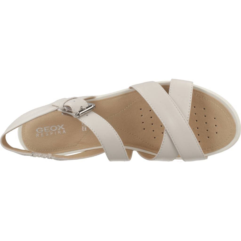 GEOX D SANDAL VEGA en color BLANCO (8)