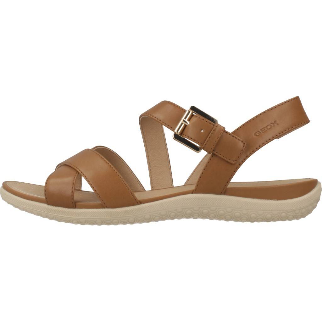 GEOX SANDAL VEGA en color MARRON (2)