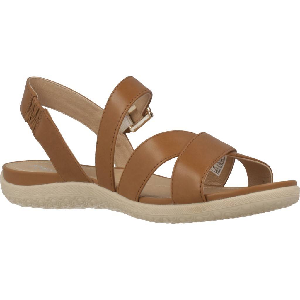 GEOX SANDAL VEGA en color MARRON (5)
