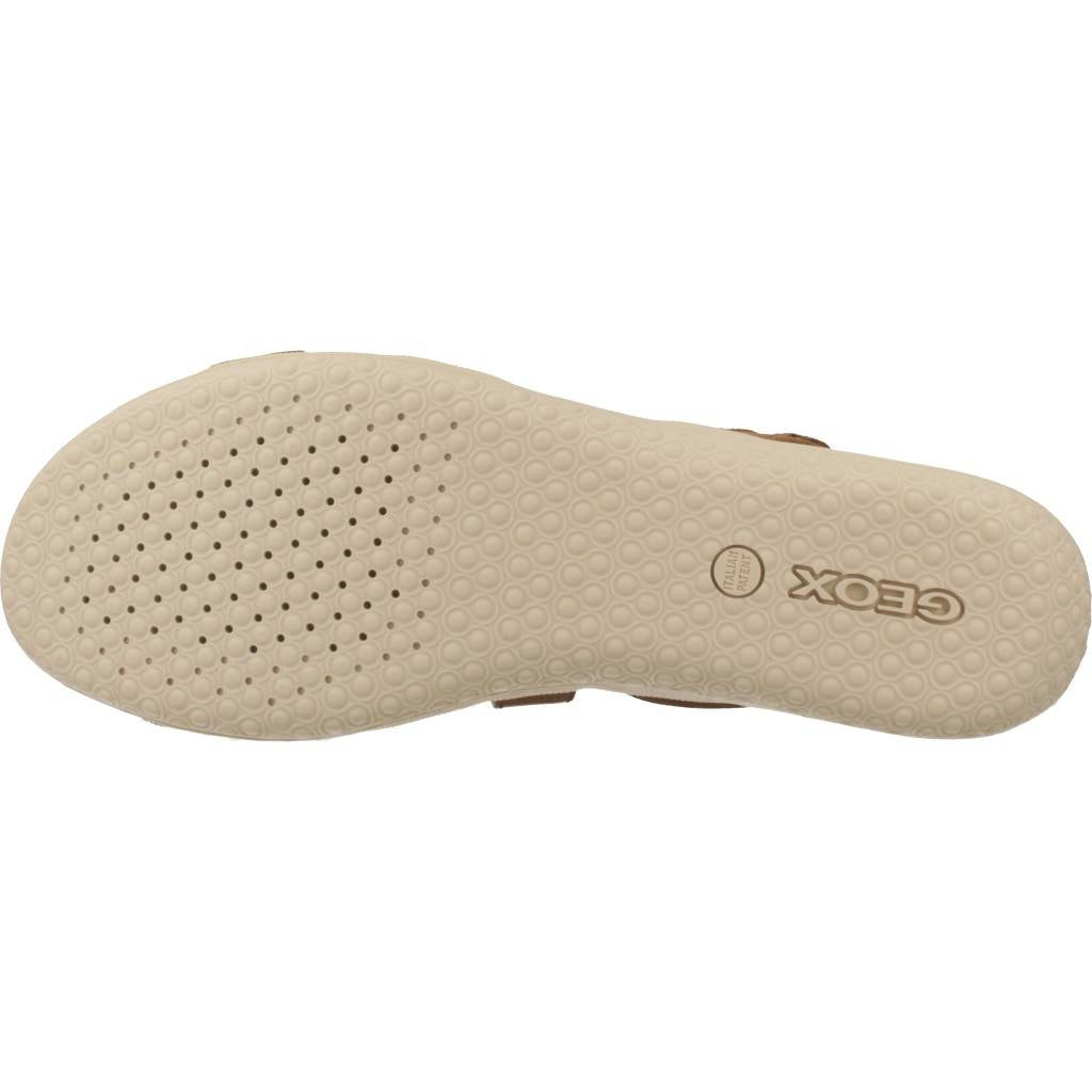 GEOX SANDAL VEGA en color MARRON (7)