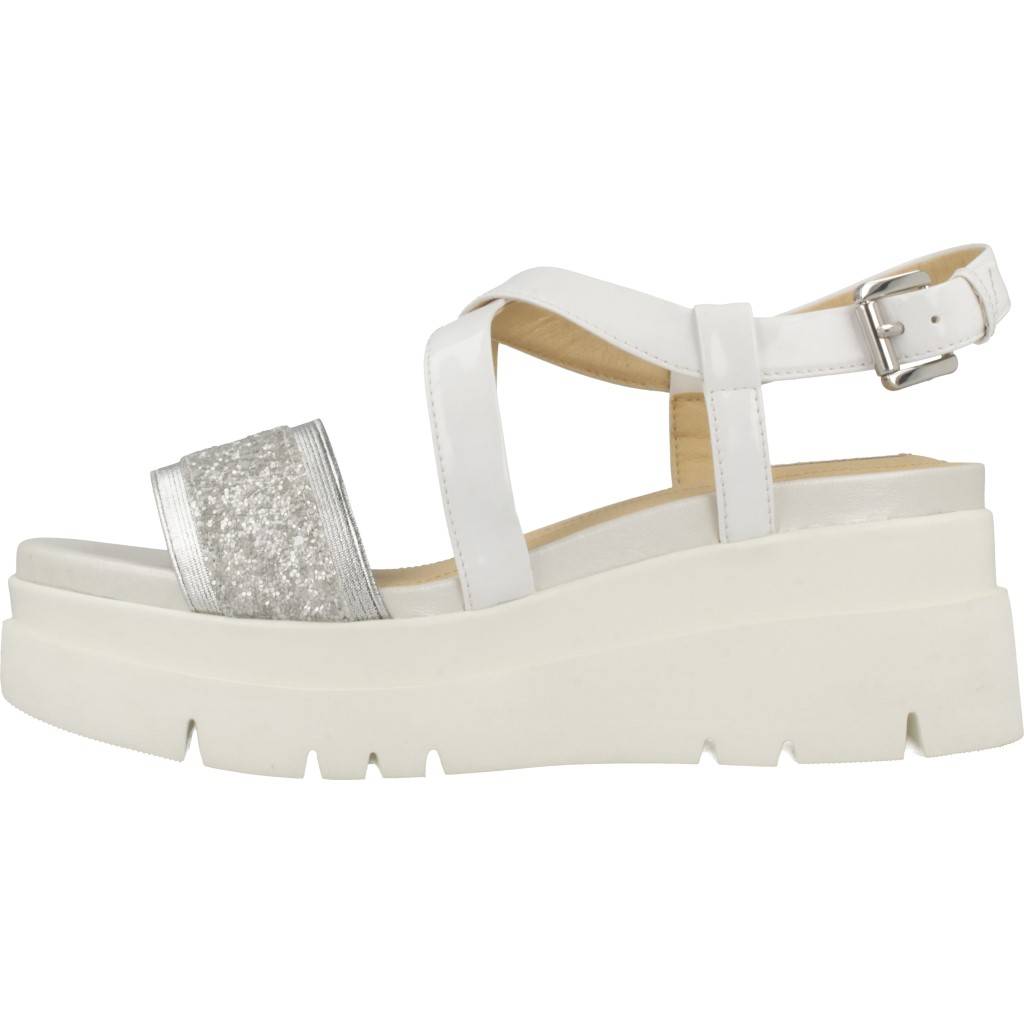 GEOX D RADWA D en color PLATA (2)