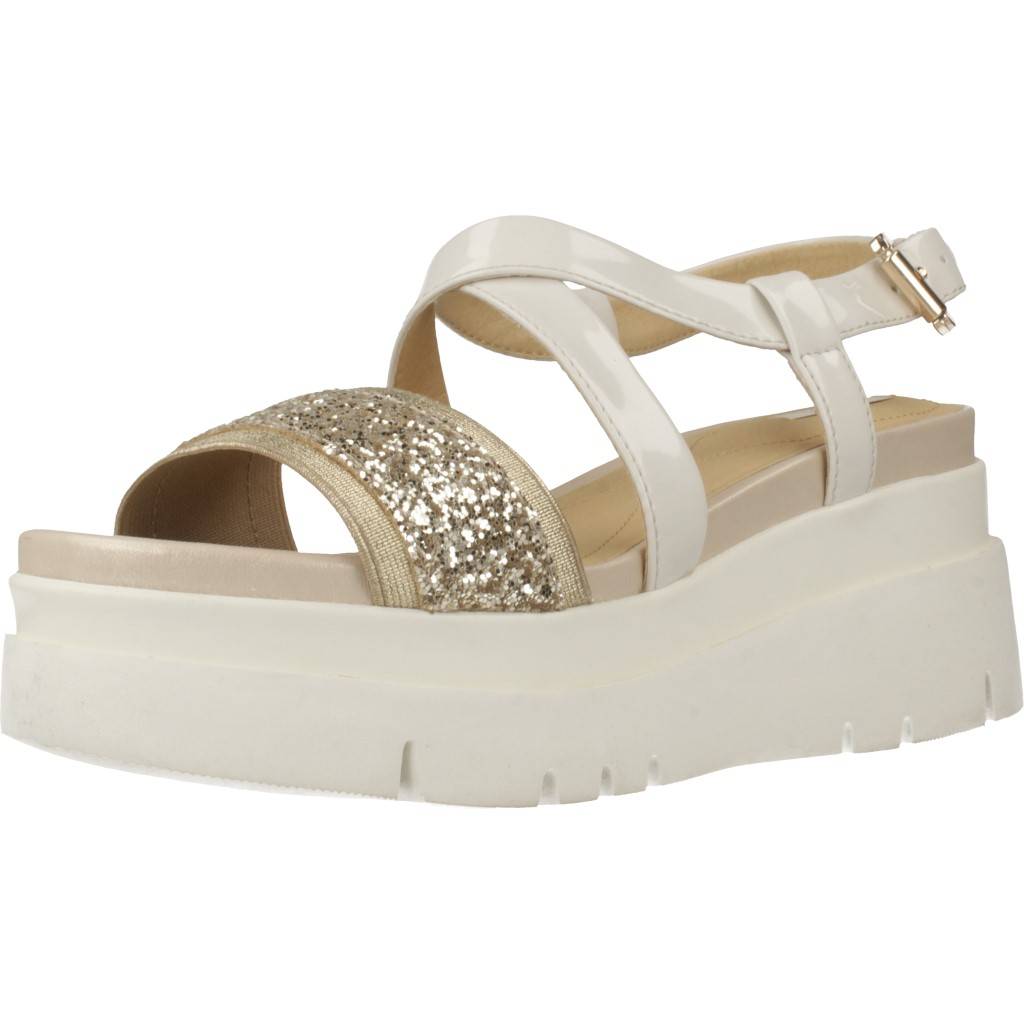 GEOX D RADWA D en color ORO (1)