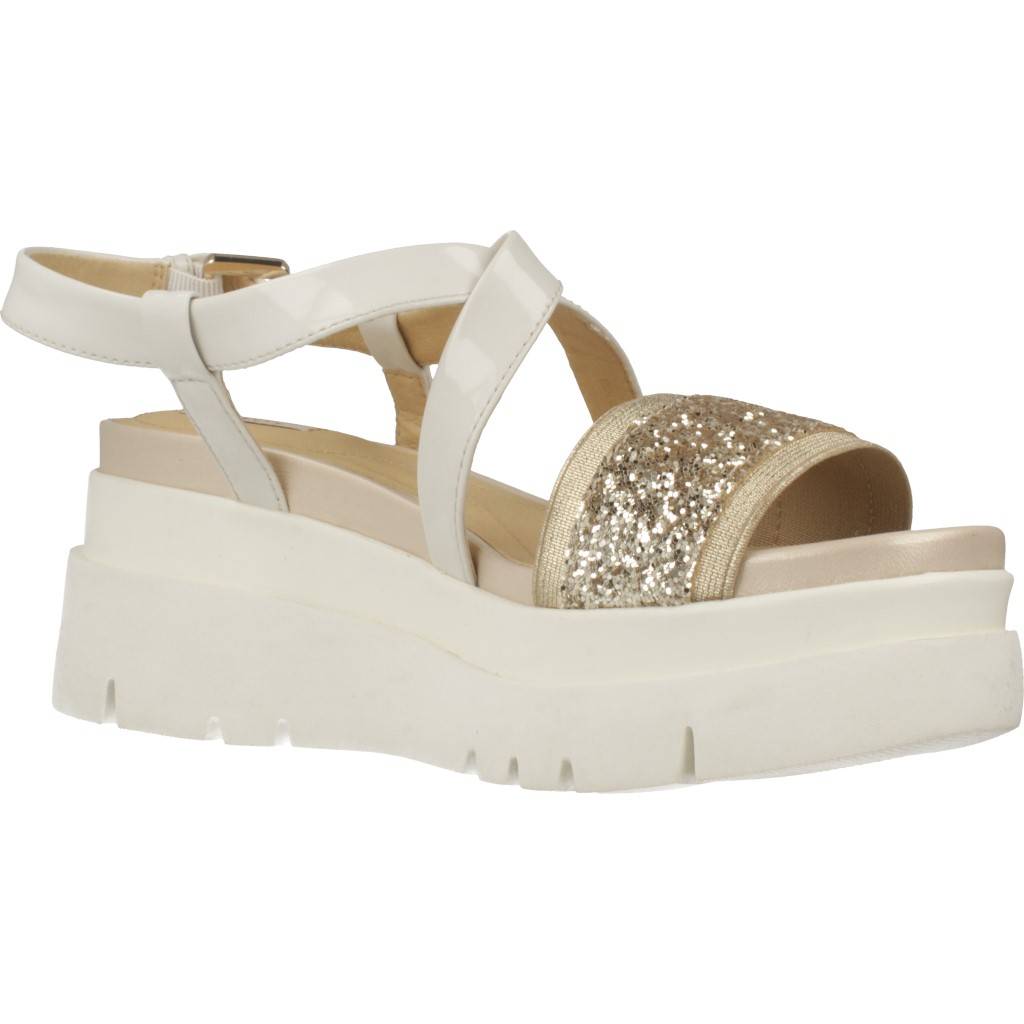 GEOX D RADWA D en color ORO (5)