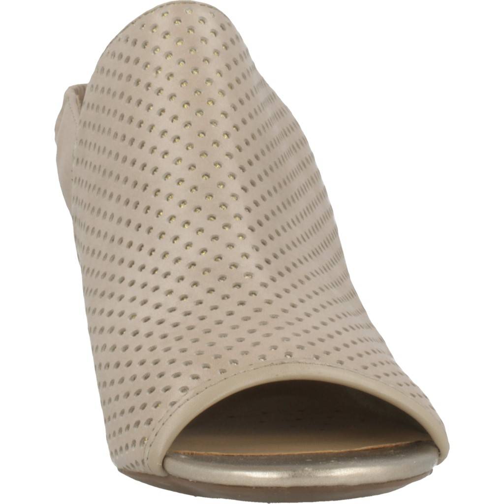 GEOX D EUDORA en color MARRON CLARO (6)