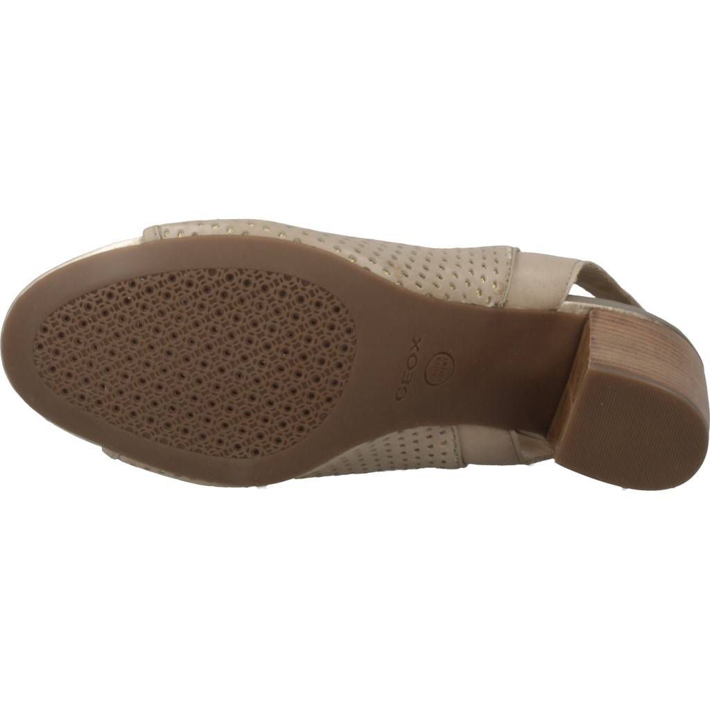 GEOX D EUDORA en color MARRON CLARO (7)