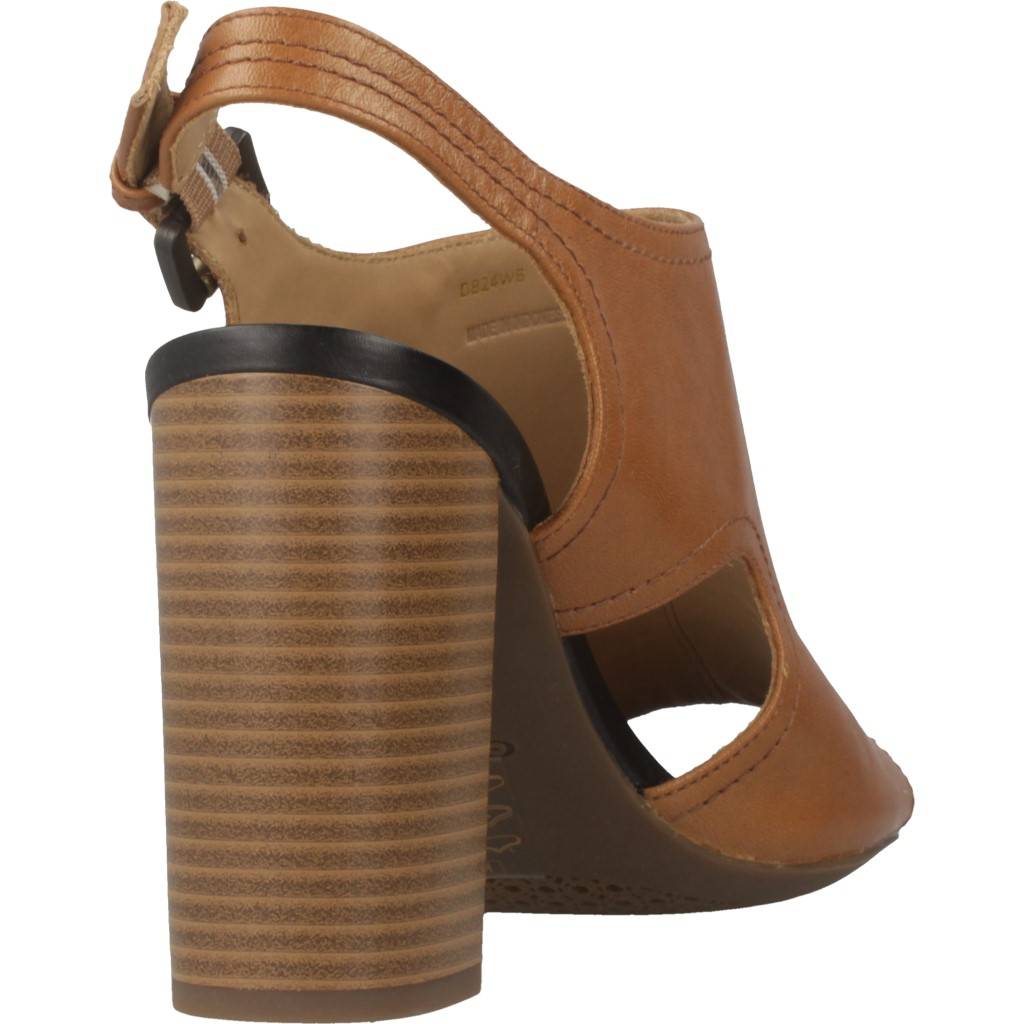 GEOX D AUDALIES HIGH SAND en color MARRON (3)