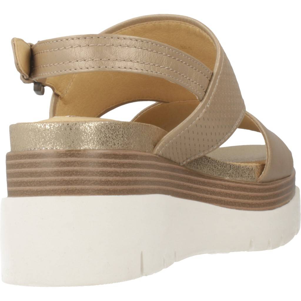 GEOX D RADWA en color MARRON (3)
