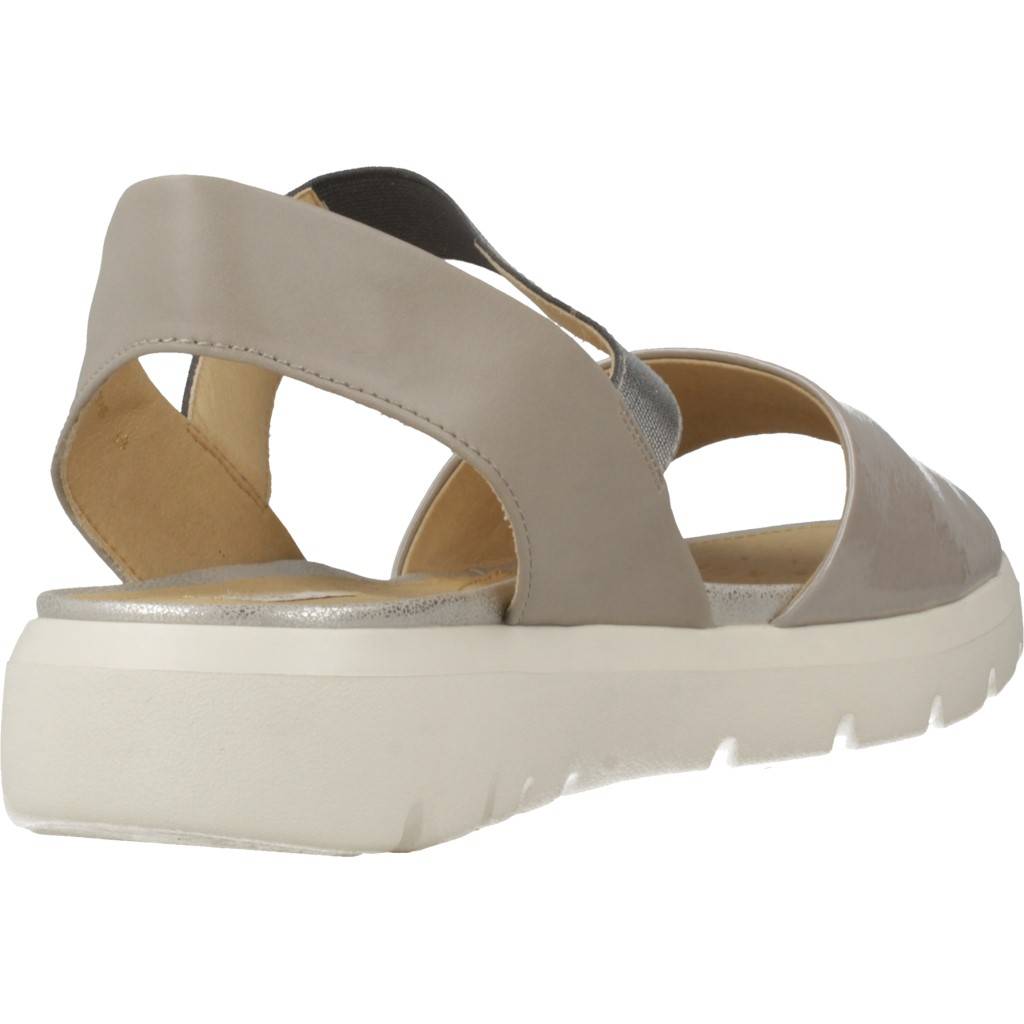 GEOX D AMALITHA en color GRIS (3)