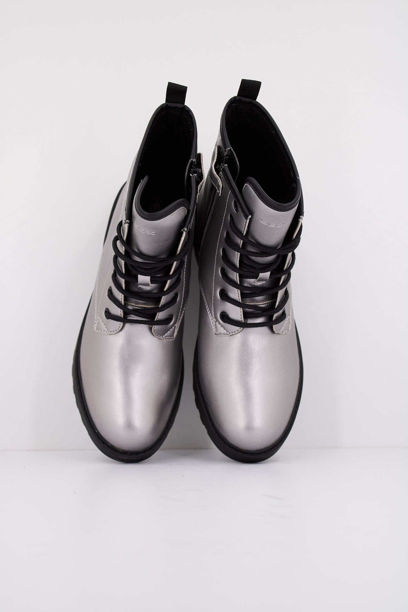 GEOX J CASEY GIRL en color PLATA (3)