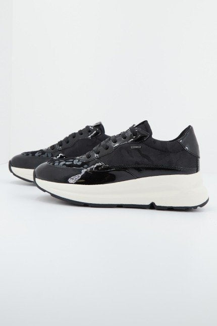 GEOX D BACKSIE B ABX en color NEGRO (1)