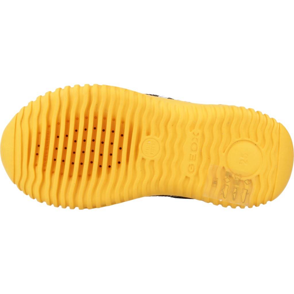 GEOX B WAVINESS B en color NEGRO (6)