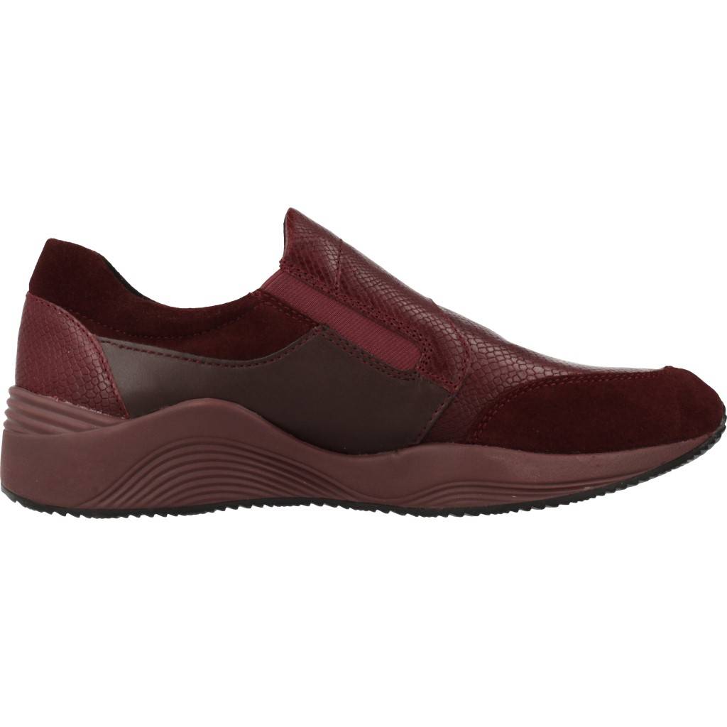 GEOX D OMAYA en color BURDEOS (4)