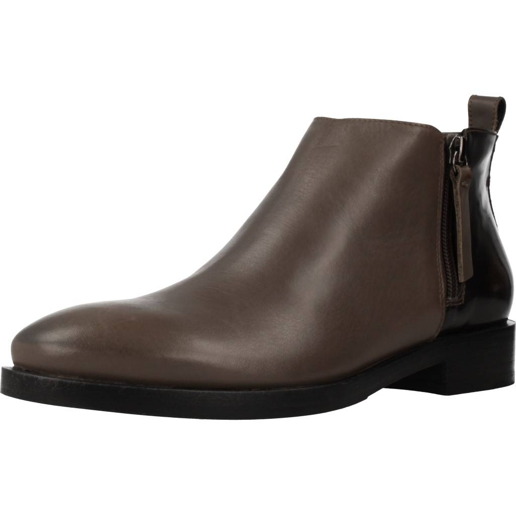 GEOX DONNA BROGUE en color MARRON (1)