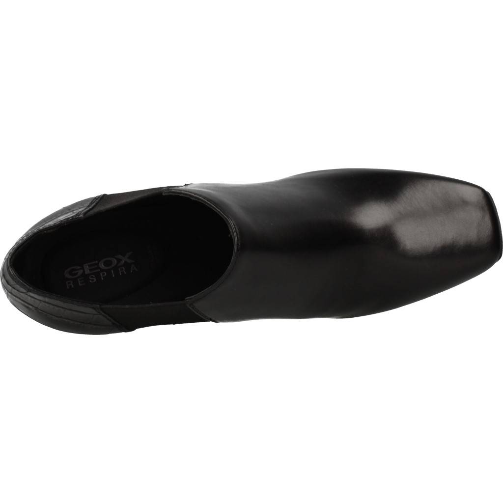 GEOX D VIVYANNE HIGH en color NEGRO (7)